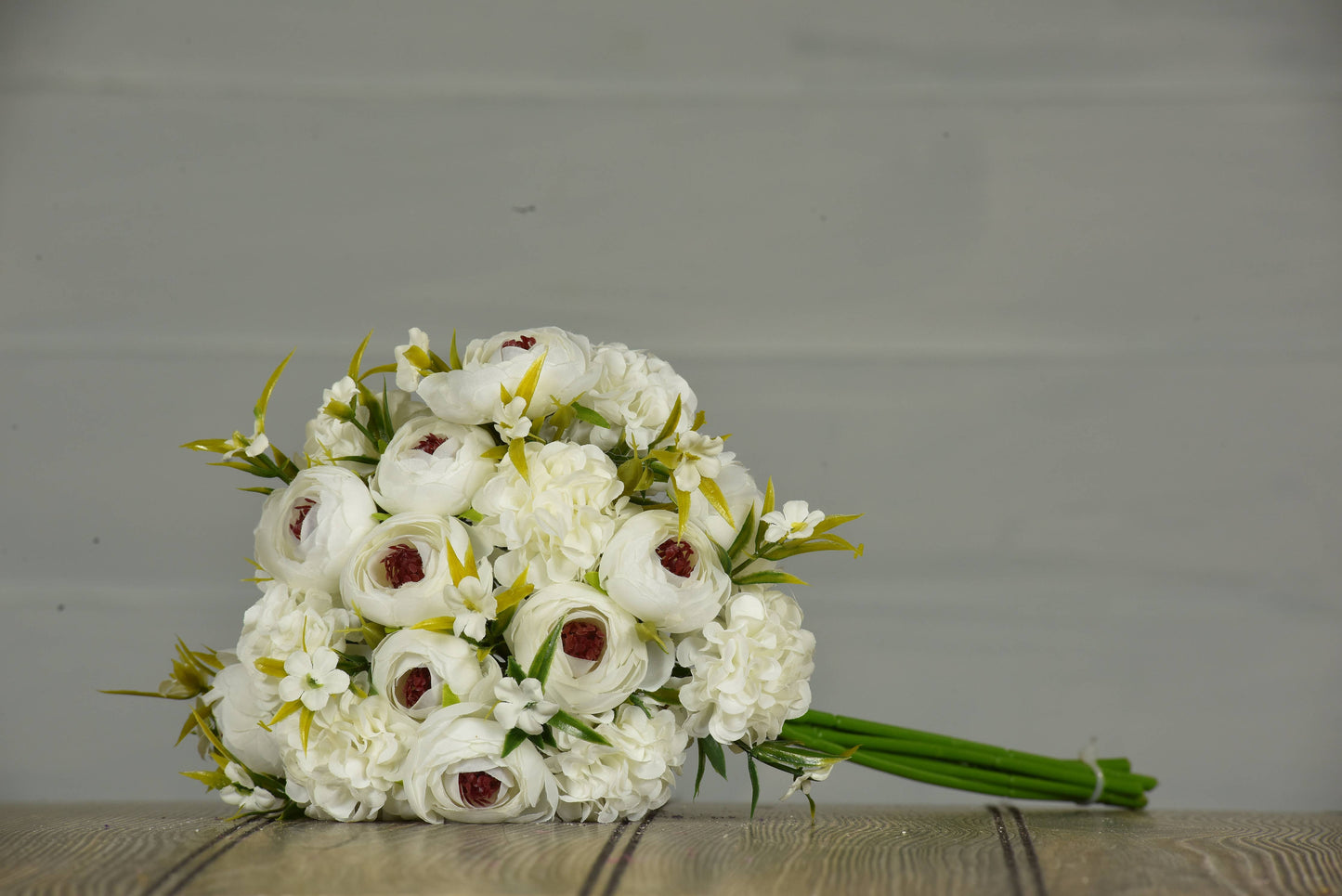 White Peony Pick 14in