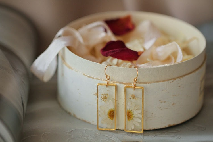 *Preorder: Dried Flower Dangles*