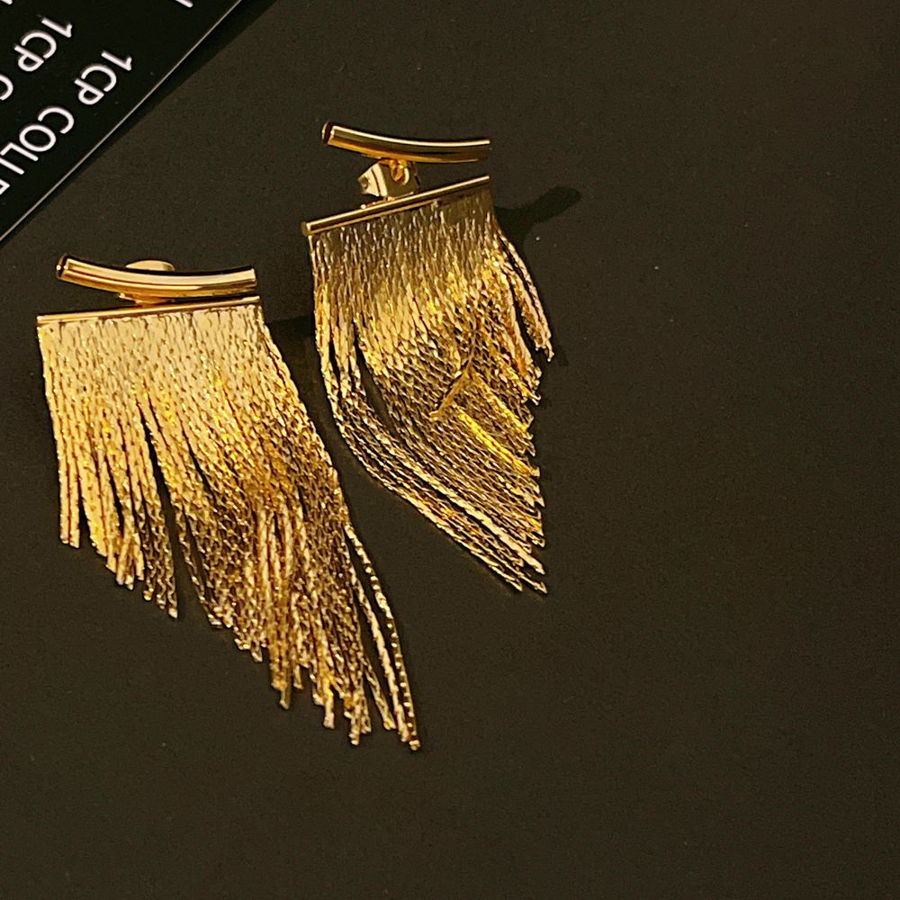 *Preorder: Fringe Earrings*