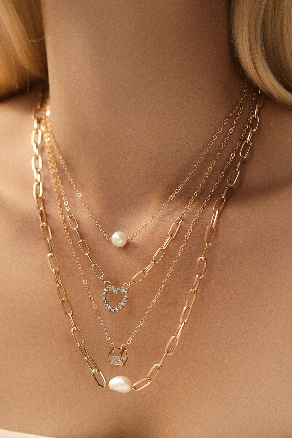 Gold 4pcs Pendant Set FB