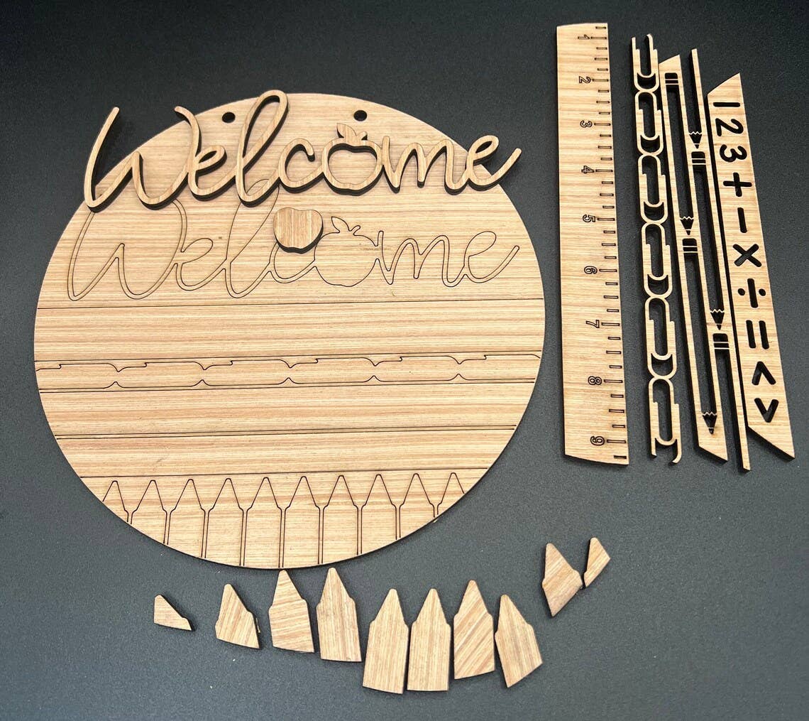 Welcome Classroom Door Hanger DiY