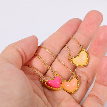 Color Heart Pendant Necklace (WHITE)