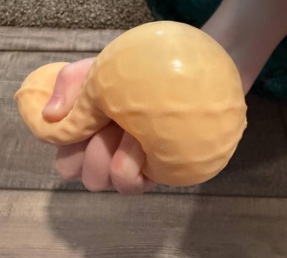VIRAL - Squishy Squish Circus Peanut