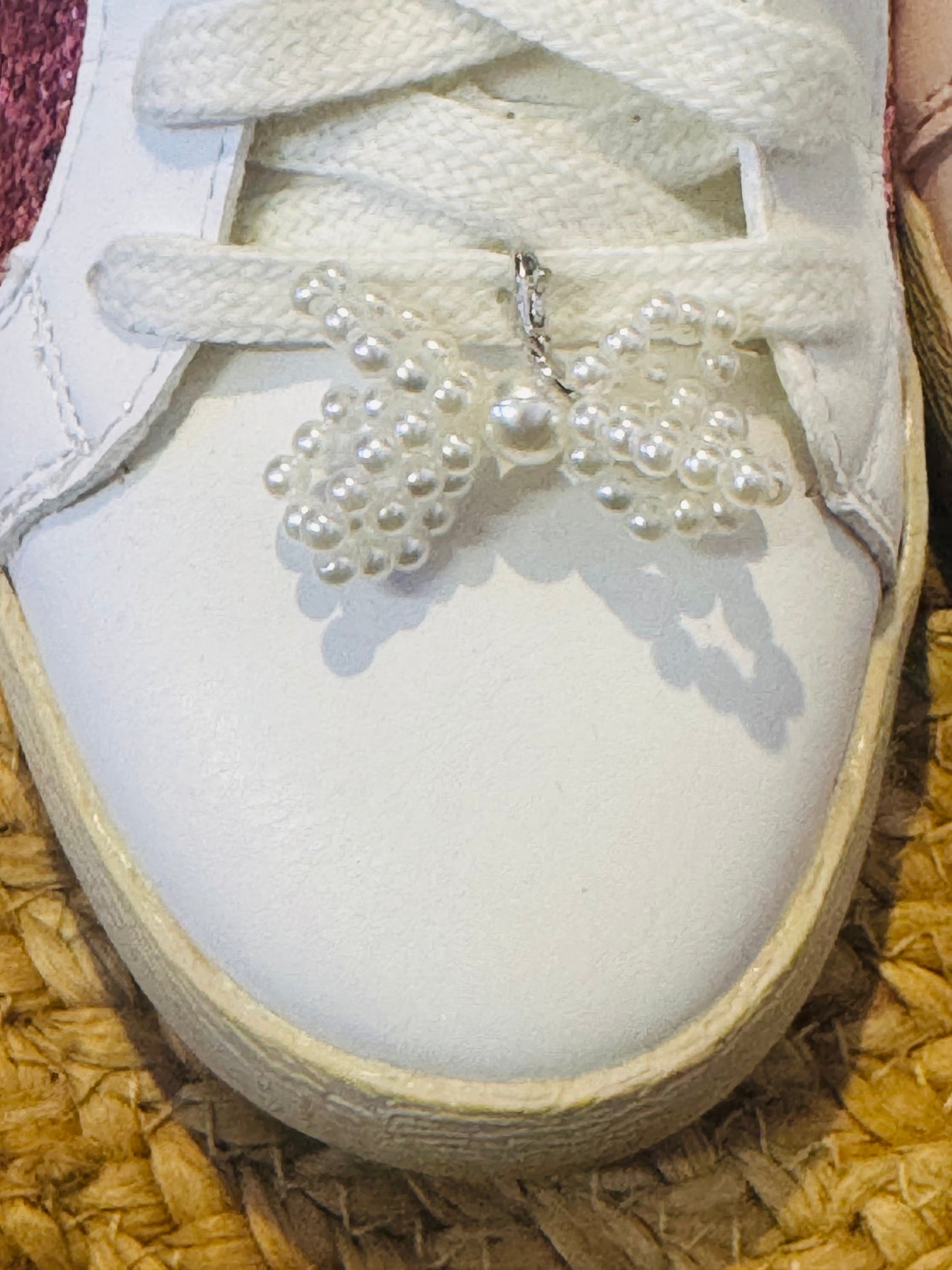 RTS Mini Pearl Bow Shoe Charms