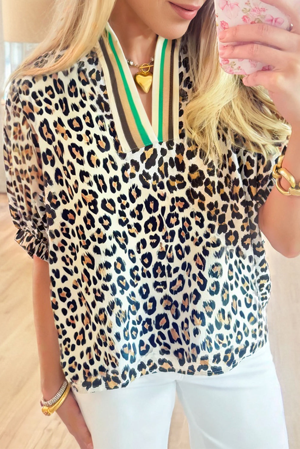Leopard Contrast V Neck FB
