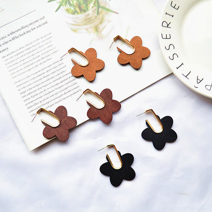 *Preorder: Wooden floral hoops*