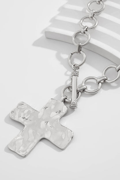 Hammered Cross Toggle Necklace Zenana New RTS