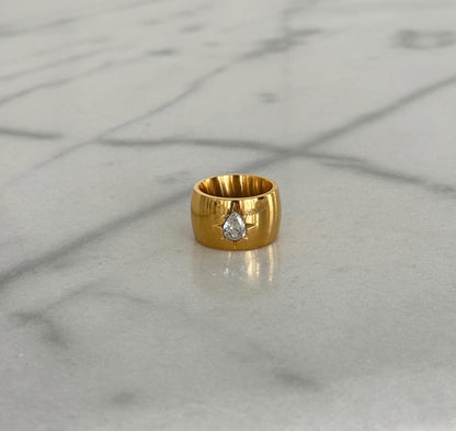 MILLY RING